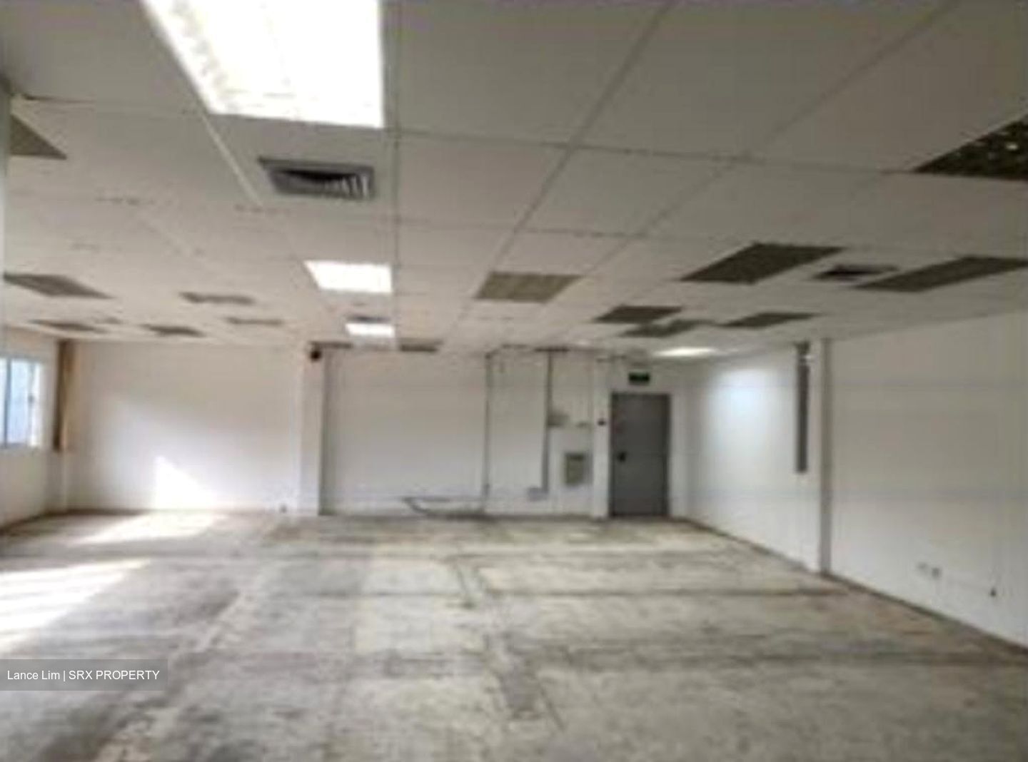 Loyang Crescent (D17), Factory #455327231